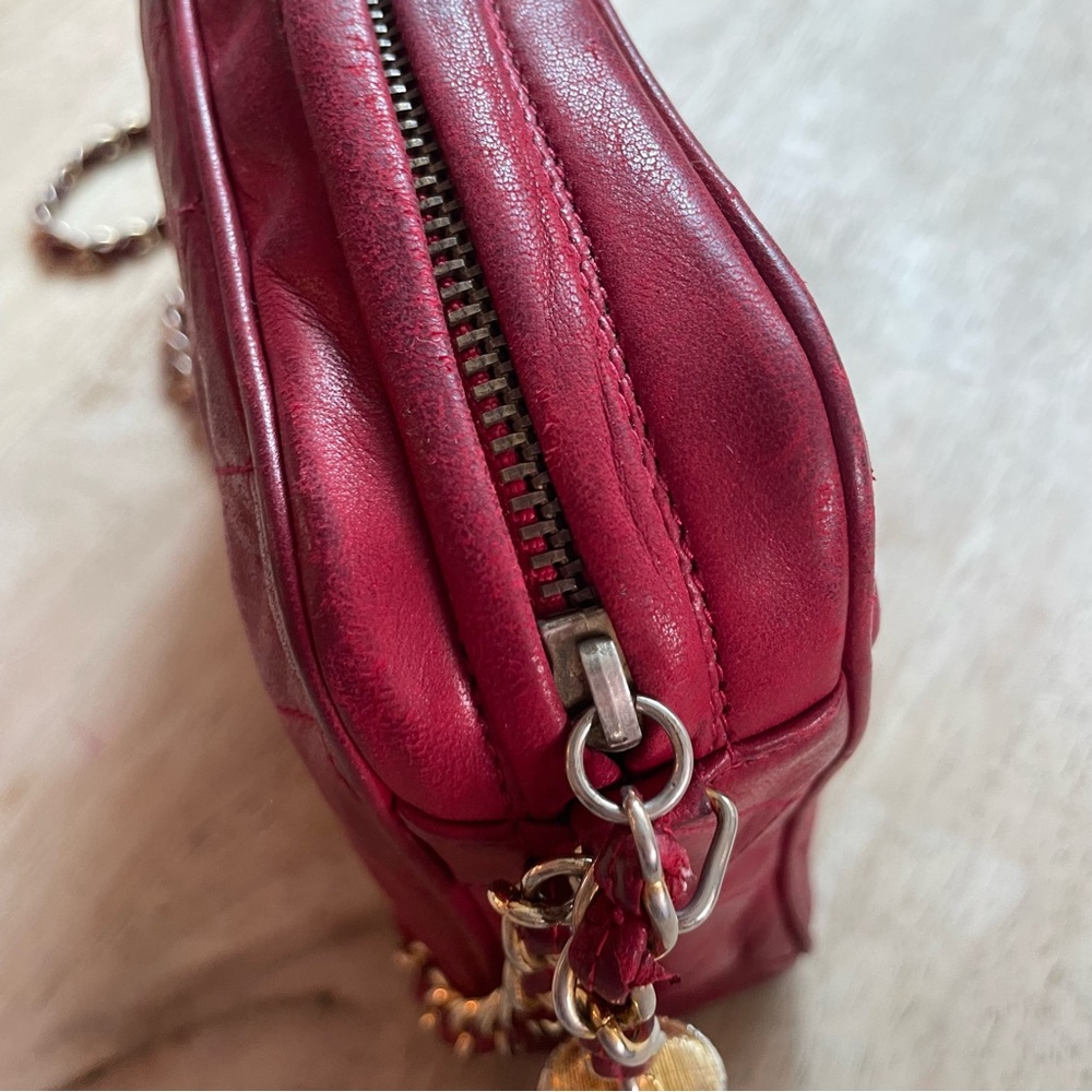 Chanel Red Quilted Leather Vintage Crossbody Handbag! 1986-1987. Good condition - Picture 5 of 16